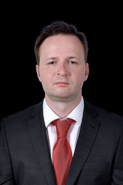 Gökhan Sümer, Satış Temsilcisi