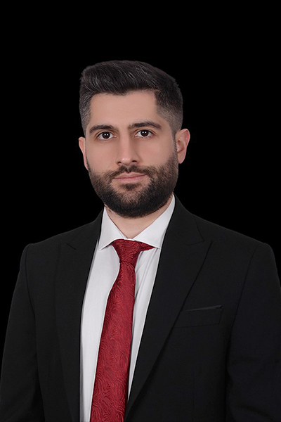 Harun Yılmaz, Seyhan Yaman, Cansu Keleş, İç Satışlar ve Özel Projeler Uzmanı