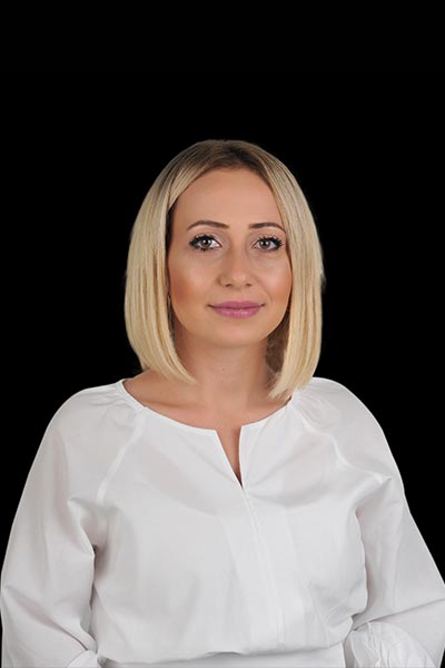 Tuğçe Kaya, Satış Destek Sorumlusu